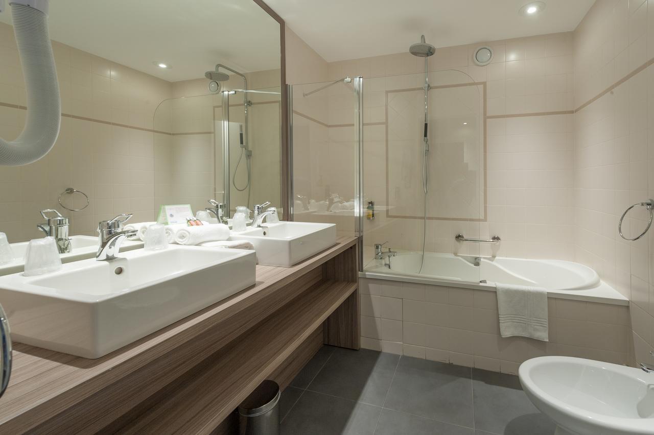Chambre Double ou Lits Jumeaux